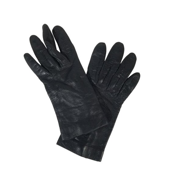 Fownes Brothers & Company Accessories - VTG Leather Gloves Fownes Brothers Silk-Lined Wrist Length Small